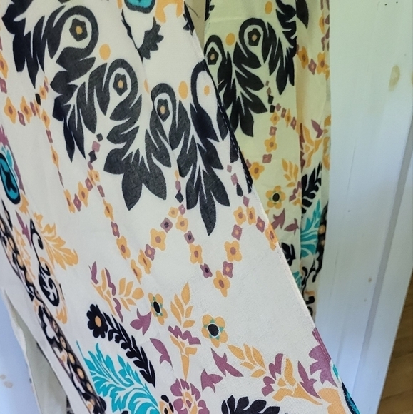 Bohemian Cream Bandana Print Kimono-One Size - Picture 4 of 9